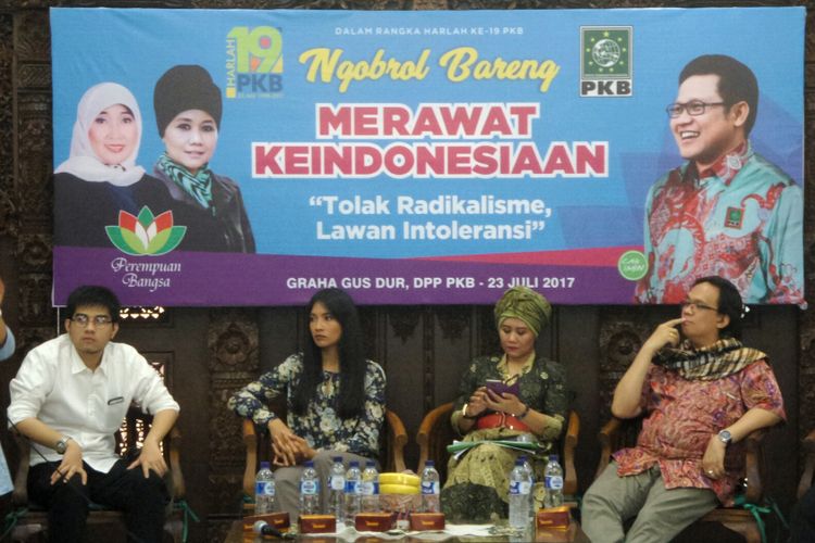 Diskusi bertajuk Merawat Keindonesiaan: Tolak Radikalisme, Lawan Intoleransi yang dinisiasi oleh organisasi Perempuan Bangsa di Graha Gus Dur, kantor DPP PKB, Jakarta Pusat, Minggu (23/7/2017).