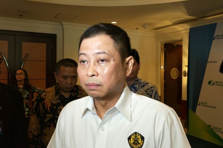 Menteri Energi dan Sumber Daya Mineral (ESDM) Ignasius Jonan saat menghadiri acara BPJS Ketenagakerjaan di Hotel Borobudur, Jakarta, Kamis (23/11/2017).