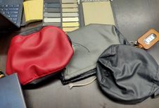 Pasang Sarung Jok buat SUV, mulai Rp 800.000