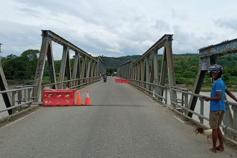 Jembatan Benenai Putus Diterjang Banjir, Akses Kupang ke Malaka Lumpuh Total