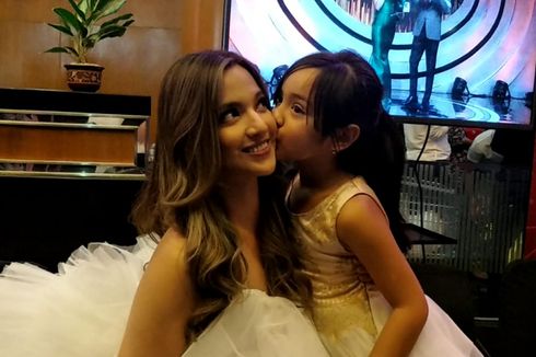 Nia Ramadhani Tak Ingin Putrinya Jadi Artis