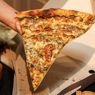 Mengenal Sliced Pizzeria di SCBD, Sajikan Potongan Piza Jumbo