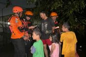 Tim SAR Evakuasi 6 Warga yang Terjebak Banjir di Pekanbaru