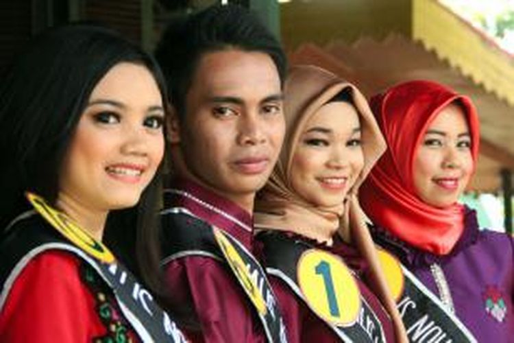 Sebagian di antara 10 pasang remaja yang mewakili kabupaten/kota di Provinsi Gorontalo mengikuti pemilihan Nou dan Uti (Putra dan Putri) 2015.