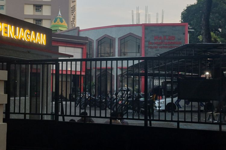 Pagi Ini, Polsek Menteng Masih Dijaga Ketat Usai Kedatangan Keluarga Korban Tewas Bentrokan Berdarah
