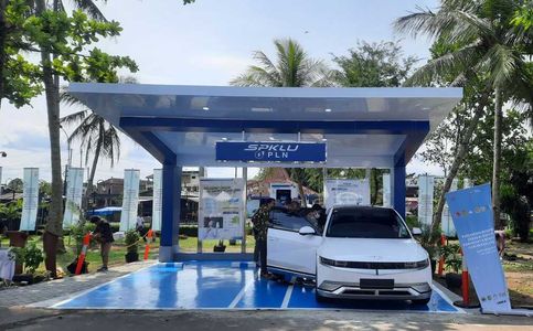 What Can Be Done about Electric Vehicle Battery Recycling in Indonesia