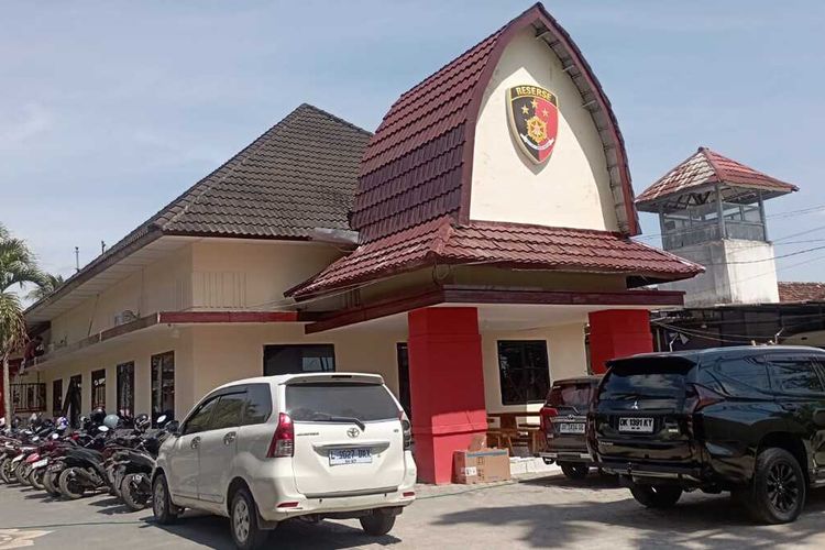 Mengaku Sakit, TGH Abah Batal Diperiksa Sebagai Tersangka Kasus Pelecehan Seksual