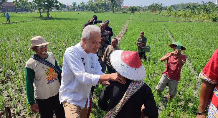 Ganjar Beberkan Syarat Petani dan Nelayan Bisa Ikut Program Pemutihan Utang KUR