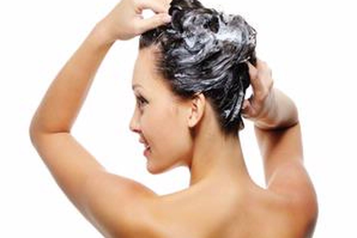 Menggunakan bantalan jari dapat menghilangkan sekresi sebum sehingga akar rambut dapat tumbuh sehat di kepala.