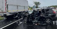 Kecelakaan Maut di Tol Pemalang, SUV Tabrak Beakang Truk Tronton, Balita Tewas