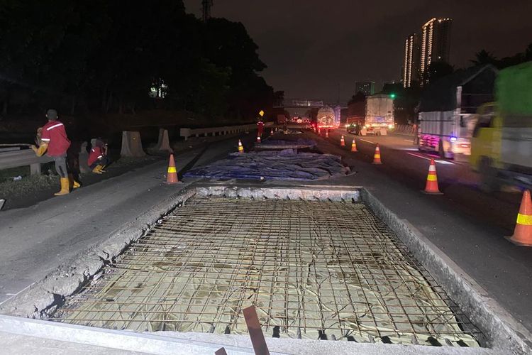 Perbaikan jalan di Tol Jakarta-Tangerang