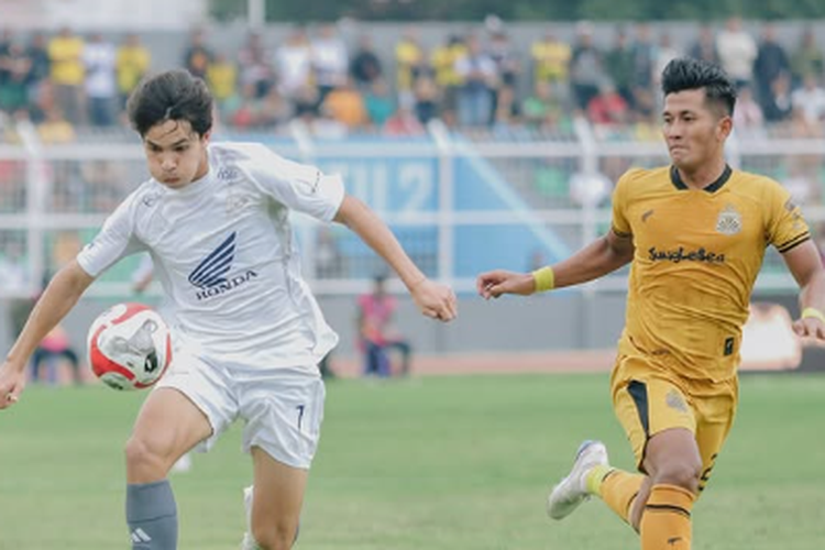 Bhayangkara FC ditahan imbang PSM Makassar padal lanjutan pekan kedua Super League 2025-2026 di Stadion Sumpah Pemuda, Bandar Lampung. Terkini, Bhayangkara FC baru saja menang atas Persis Solo 2-0, Senin (27/10/2025) sore WIB.