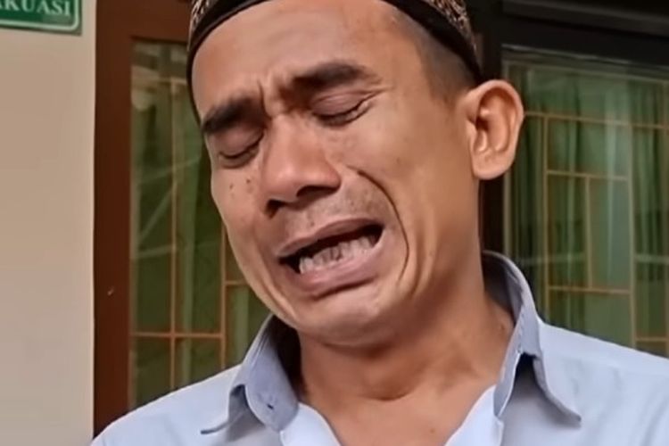 Darwanto, petani asal Madiun Jawa Timur diadili setelah ketahuan memelihara landak jawa yang termasuk satwa dilindungi.