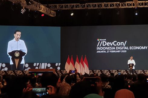 Microsoft Ingin Bangun Data Center, Jokowi Janjikan Regulasi Kelar Seminggu