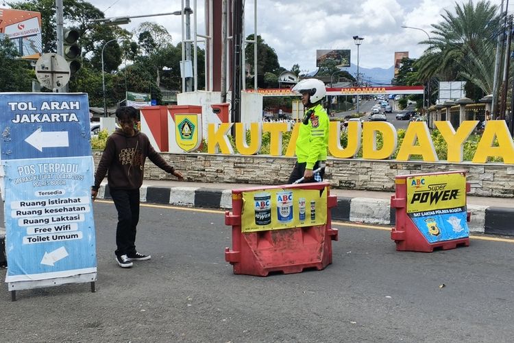 One Way Arah Jakarta Berlaku Rabu Siang Ini, Polisi Tutup Akses ke Puncak Bogor di Simpang Gadog