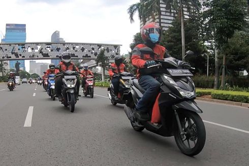 Begini Teknik Melakukan Pengereman Motor Matik yang Benar