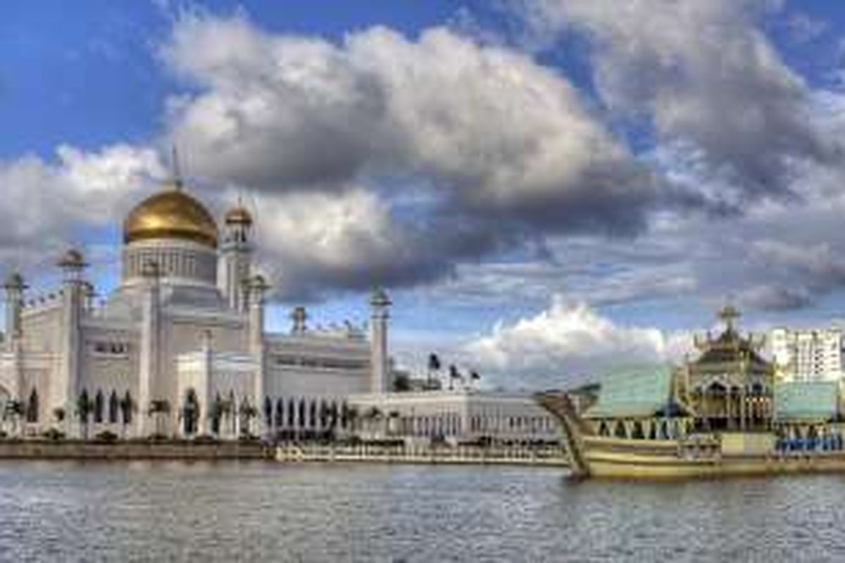 Masjid  Sultan Omar Ali Saifuddin