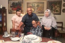 Usai Umrah, Mantan Presiden BJ Habibie Makin Bugar