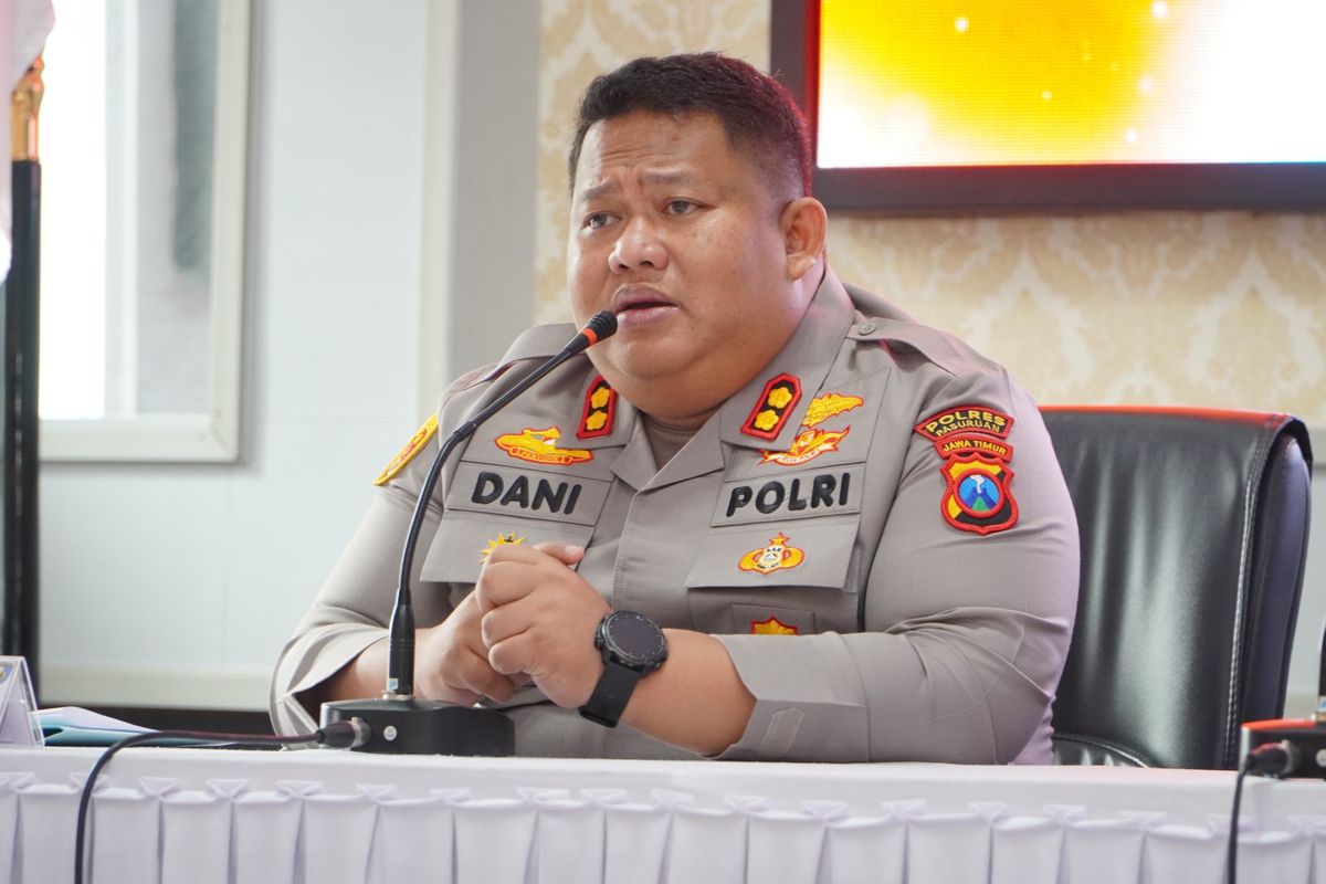 Kapolres Pasuruan, AKBP Jazuli Dani Iriawan SIK M Tr Opsla.