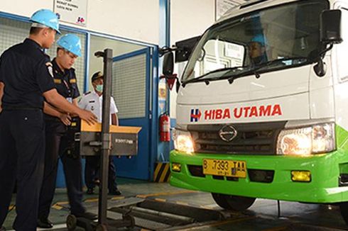 Banyak Truk yang Beroperasi Tanpa Uji Kir