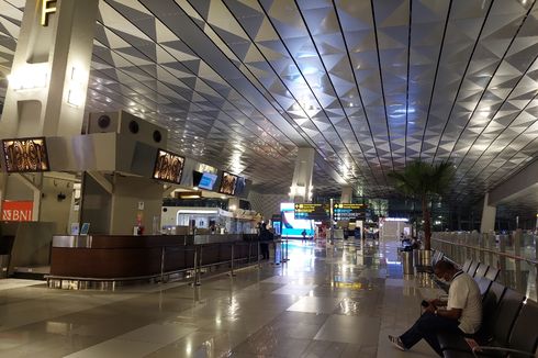 Batasi Pelaku Perjalanan Internasional, Pintu Masuk Udara Hanya Via Jakarta dan Manado
