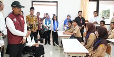Tinjau Sekolah Rakyat di Yogya, Gus Ipul Disambut Harapan Baru Siswa