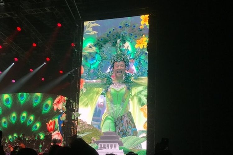 Momen Menarik Pertunjukan Tutur Batin Live In Concert Yura Yunita