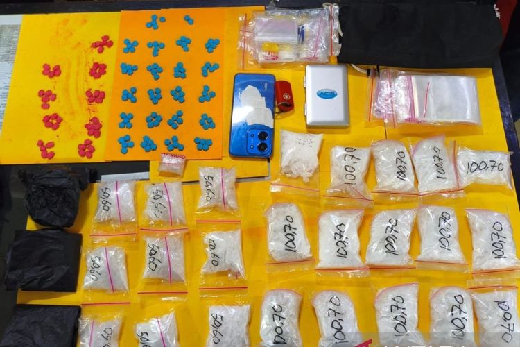 Polda Jambi Bongkar Jaringan Narkoba Lintas Provinsi, Sita 2 Kg Sabu dan 10.204 Butir Ekstasi