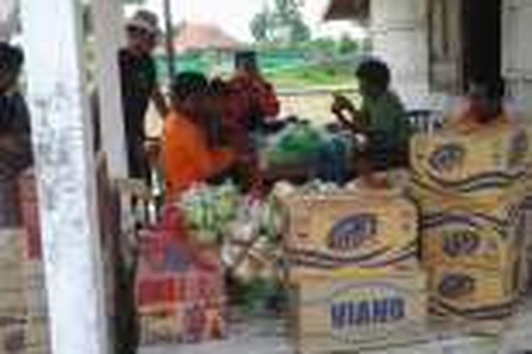 Penggalangan bantuan korban banjir Sampang, Madura
