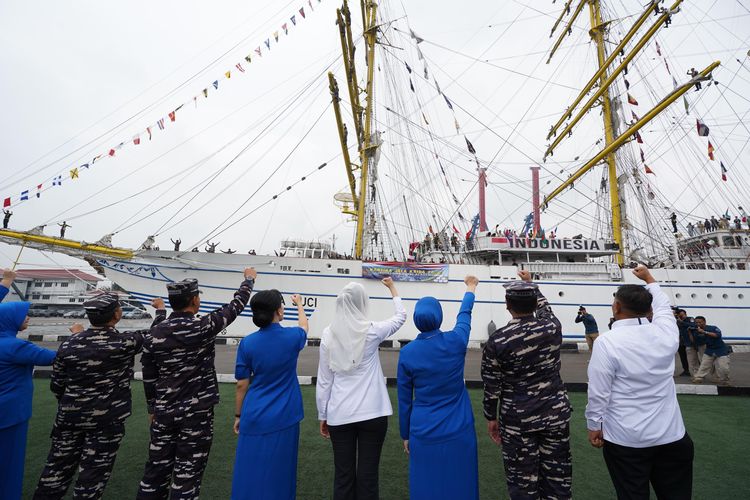Kemendag Dorong Ekspor UMKM Lewat Pelayaran KRI Bima Suci