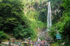 Menikmati Air Terjun Grojogan Sewu Tawangmangu, Ada Apa Saja di Sana?