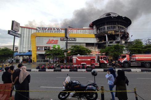 Polisi: Sumber Kebakaran Suzuya Mall Banda Aceh Berasal dari Belakang Gedung