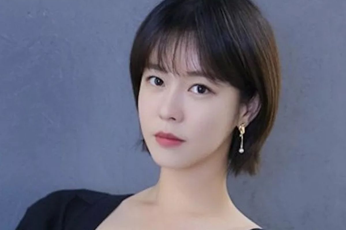 Aktris Korea yang pernah bermain dalam drama Mouse, Kyung Soo Jin.