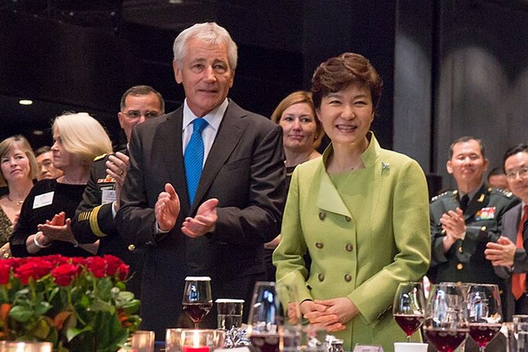 Kisah Presiden Korea Selatan yang Digulingkan Kekuasaannya karena Terlibat Skandal Korupsi Besar Bersama Sahabatnya