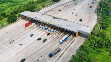 Libur Panjang Imlek, Lalu Lintas Tol Trans Jawa Arah Timur Melonjak 33 Persen