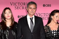 Mourinho Hadiri Pergelaran Busana Koleksi Victoria's Secret