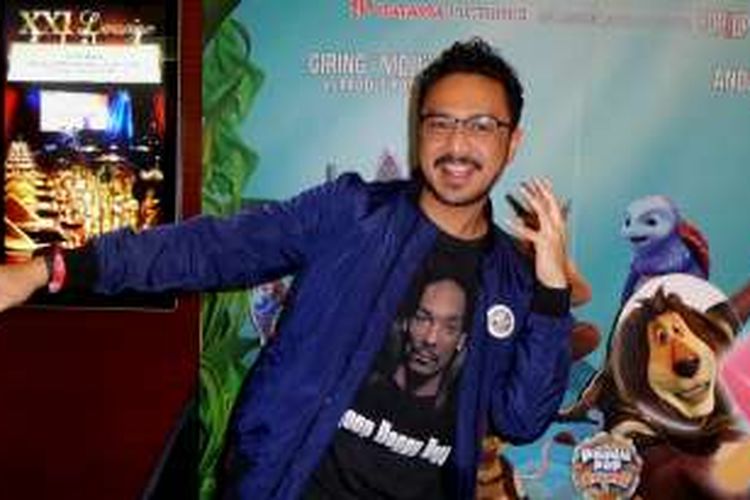 Giring Ganesha, vokalis Nidji, diabadikan dalam acara gala premiere film Petualangan Singa Singa Pemberani Atlantos 2 di Plaza Senayan, Jakarta Selatan, pada Kamis (5/1/2017).