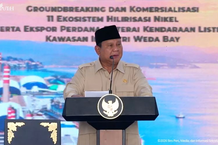 Kelakar Prabowo: Luhut Mantan Komandan Saya, Sekarang Saya Komandan Beliau