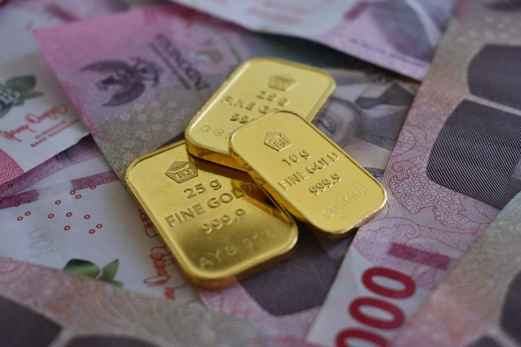 Harga Emas Antam di Pegadaian Hari Ini Stabil di Bawah Rp 2 Juta Per Gram