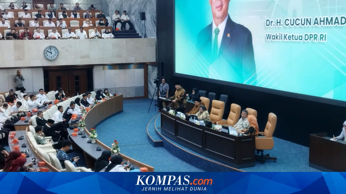 DPR Minta Kemendagri Cegah Pemda Merumahkan Guru PPPK