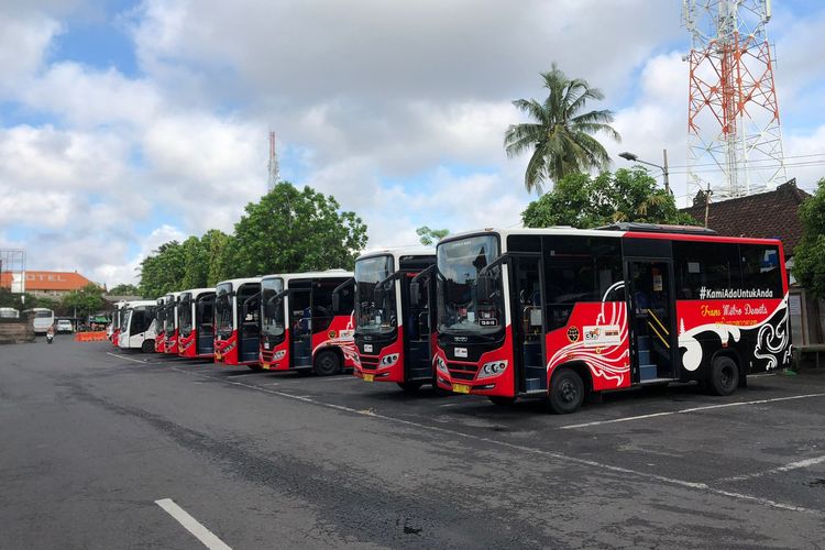 Ilustrasi shuttle bus gratis di Bali