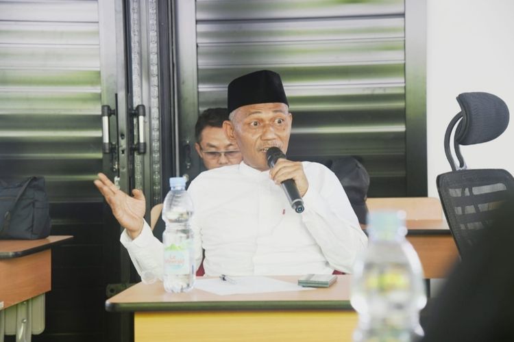 DPRD Jabar Soroti Kasus Potong Rambut Siswi SMKN 2 Garut, Ingatkan Pembinaan Harus Humanis