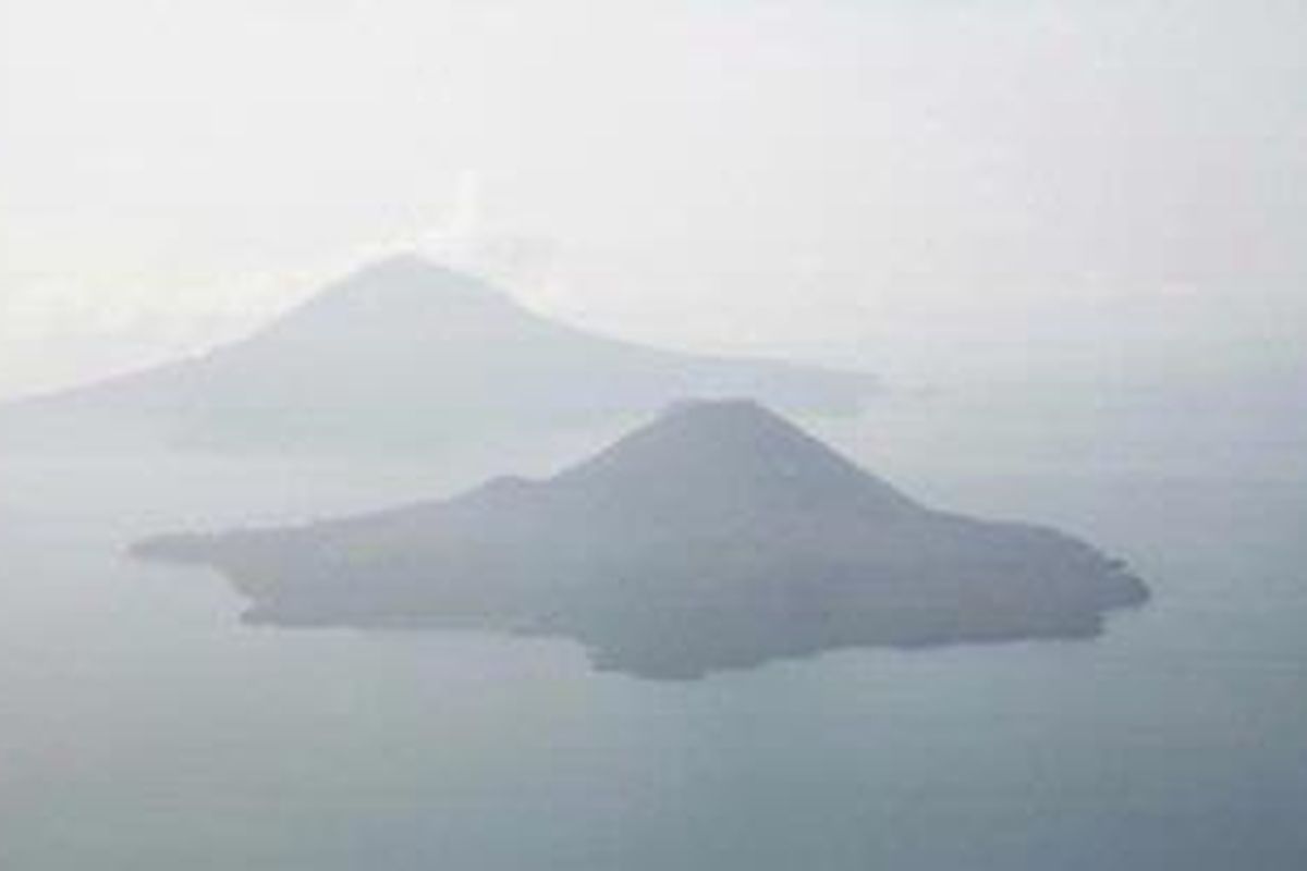 Gunung Anak Krakatau.
