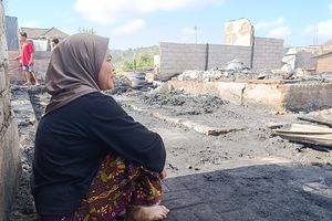 Pilu Rohani Warga Desa Adat Sade, Rumah dan Kain Tenun Dagangan Habis Terbakar