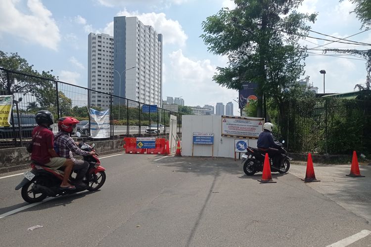 Proyek Galian Air Tutup Total Jalan Arjuna Selatan Mulai Pagi Hari