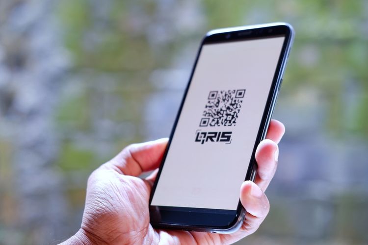 Keluhan Penggunaan QRIS, Ekonom UB: Perlu Adaptasi Sistem, Jangan Salahkan Pedagang
