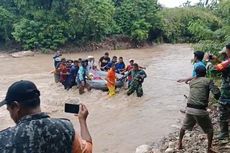 Ibu yang Hendak Melahirkan di Kupang Diangkut Pakai Perahu Karet karena Jembatan Putus