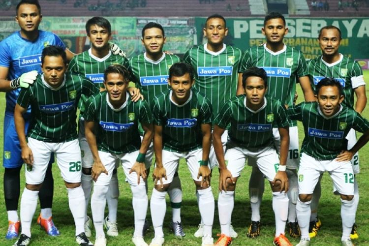 Skuad Persebaya Surabaya saat tampil di Piala Dirgantara. 