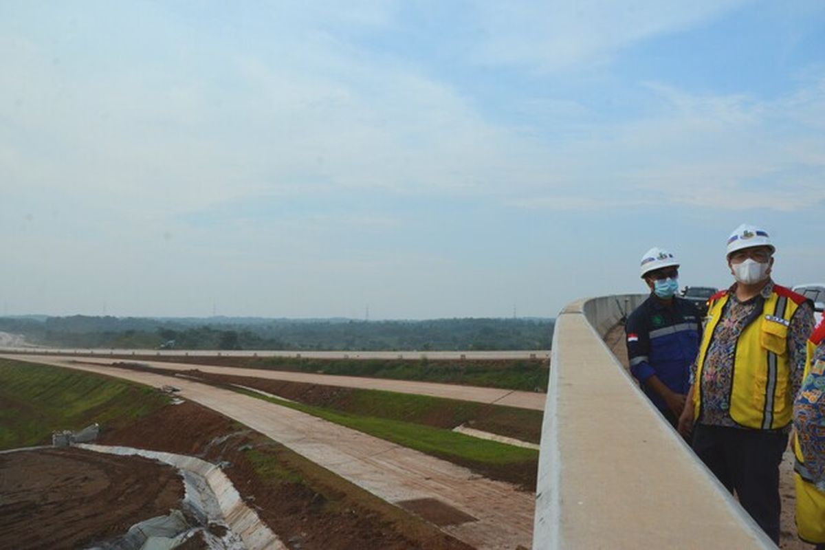 Pembangunan Jalan Tol Japek II Selatan