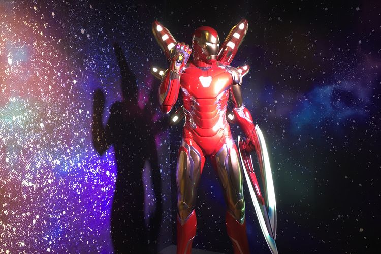 Salah satu koleksi Iron Man di Marvel Studios Exhibitons Indonesia
